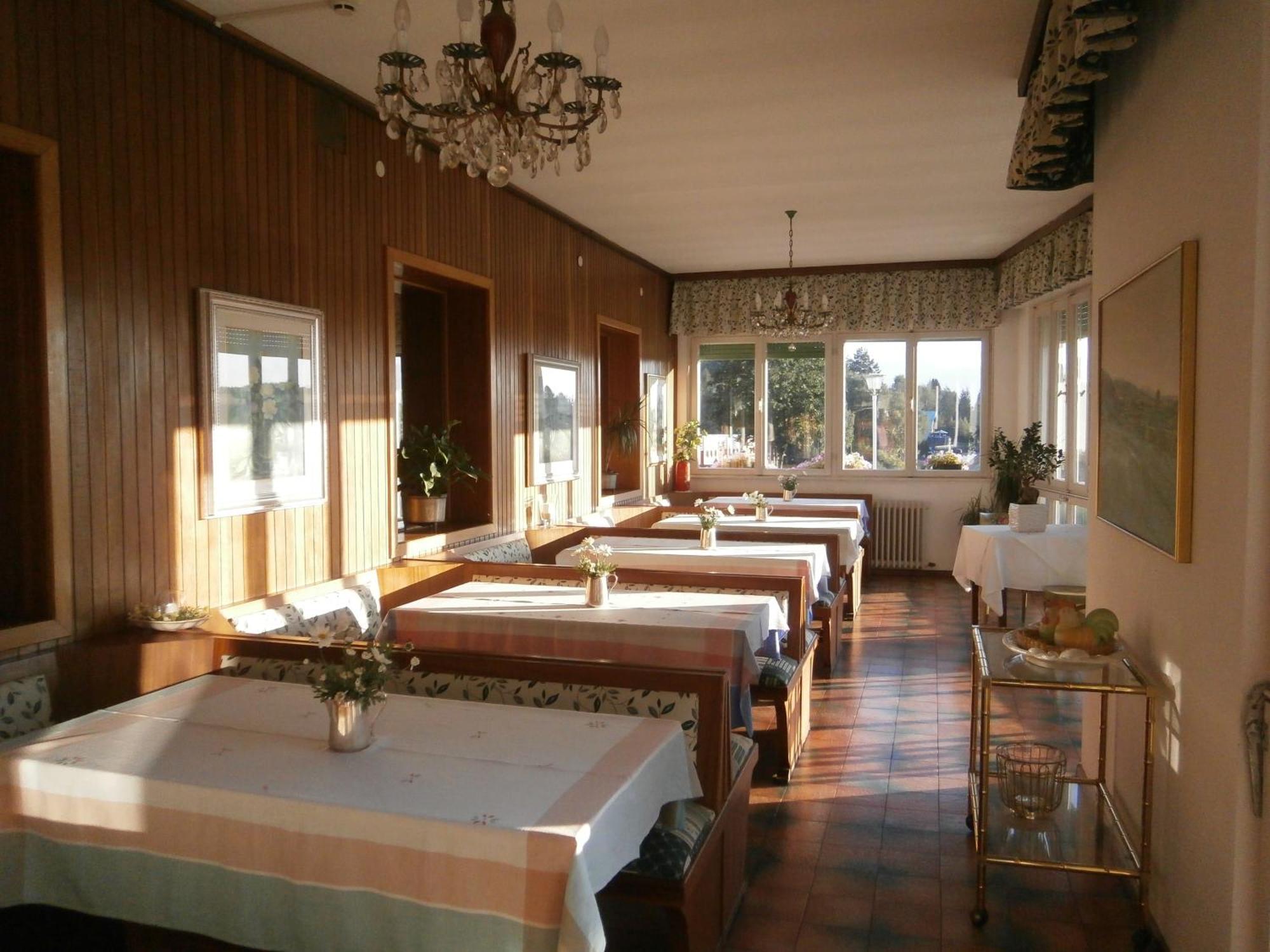 באסלגה די פינה Hotel Due Pini מראה חיצוני תמונה